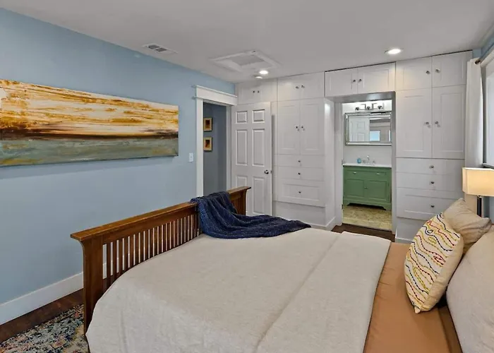 Red Rock Retreat With Amazing Patio And Hot Tub For Family *