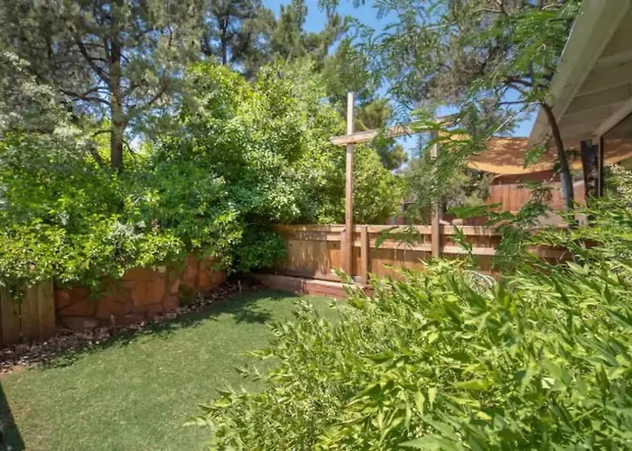 Holiday home Red Rock Retreat With Amazing Patio And Hot Tub For Family Sedona