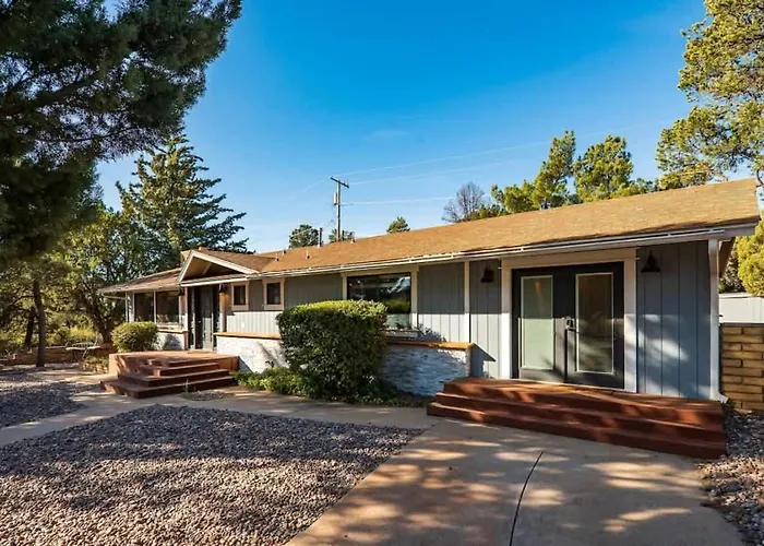 Red Rock Retreat With Amazing Patio And Hot Tub For Family Sedona