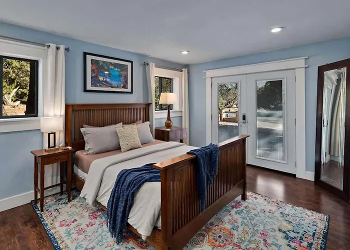 Holiday home Red Rock Retreat With Amazing Patio And Hot Tub For Family Sedona