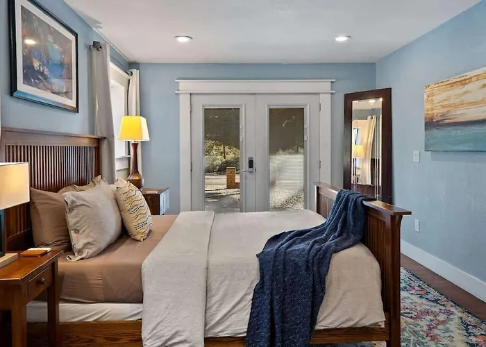 Red Rock Retreat With Amazing Patio And Hot Tub For Family *